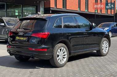 Внедорожник / Кроссовер Audi Q5 2016 в 