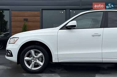 Внедорожник / Кроссовер Audi Q5 2015 в 