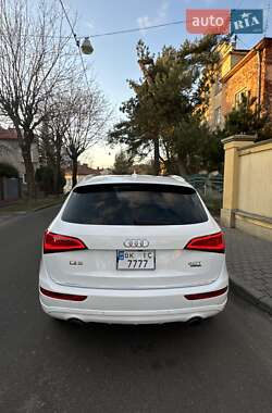 Позашляховик / Кросовер Audi Q5 2014 в 