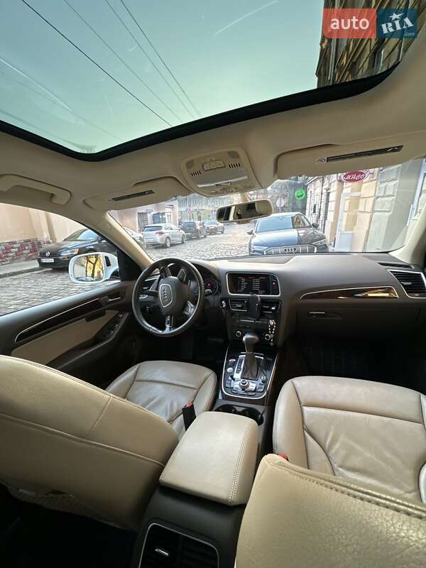 Позашляховик / Кросовер Audi Q5 2014 в Львові