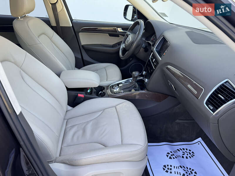 Внедорожник / Кроссовер Audi Q5 2014 в Луцке