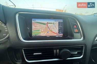 Внедорожник / Кроссовер Audi Q5 2016 в 
