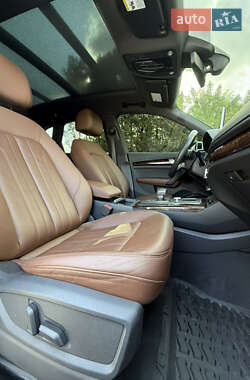 Внедорожник / Кроссовер Audi Q5 2017 в 