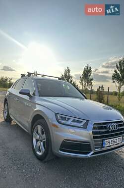 Внедорожник / Кроссовер Audi Q5 2019 в 