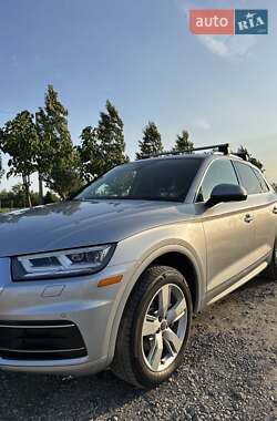 Внедорожник / Кроссовер Audi Q5 2019 в 