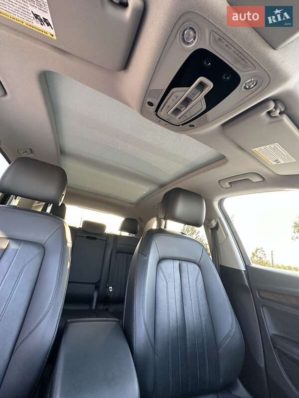 Позашляховик / Кросовер Audi Q5 2019 в Одесі