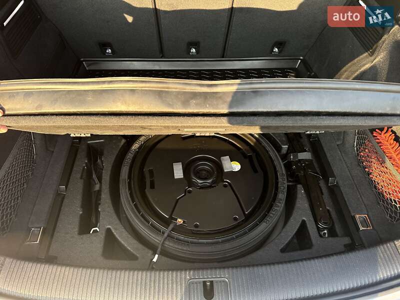 Позашляховик / Кросовер Audi Q5 2019 в Одесі