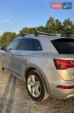 Внедорожник / Кроссовер Audi Q5 2019 в 