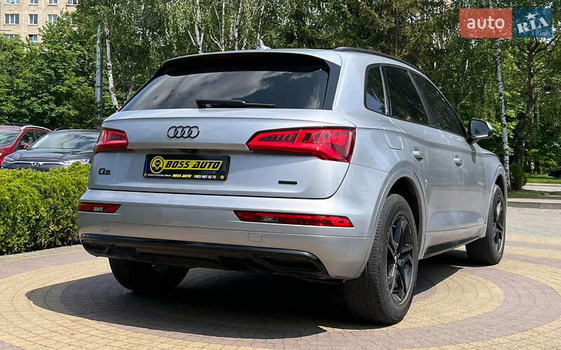 Внедорожник / Кроссовер Audi Q5 2019 в Львове