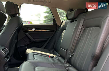 Внедорожник / Кроссовер Audi Q5 2019 в 