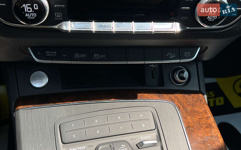 Внедорожник / Кроссовер Audi Q5 2019 в Львове