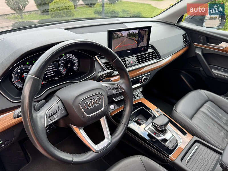 Внедорожник / Кроссовер Audi Q5 2021 в Стрые