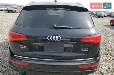 Внедорожник / Кроссовер Audi Q5 2015 в 