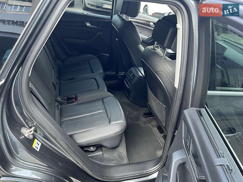 Внедорожник / Кроссовер Audi Q5 2019 в Львове фото 11 Внедорожник / Кроссовер Audi Q5 2019 в Львове