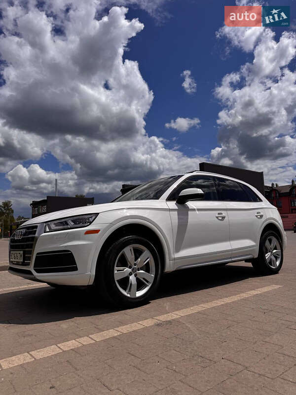 Позашляховик / Кросовер Audi Q5 2018 в Дрогобичі