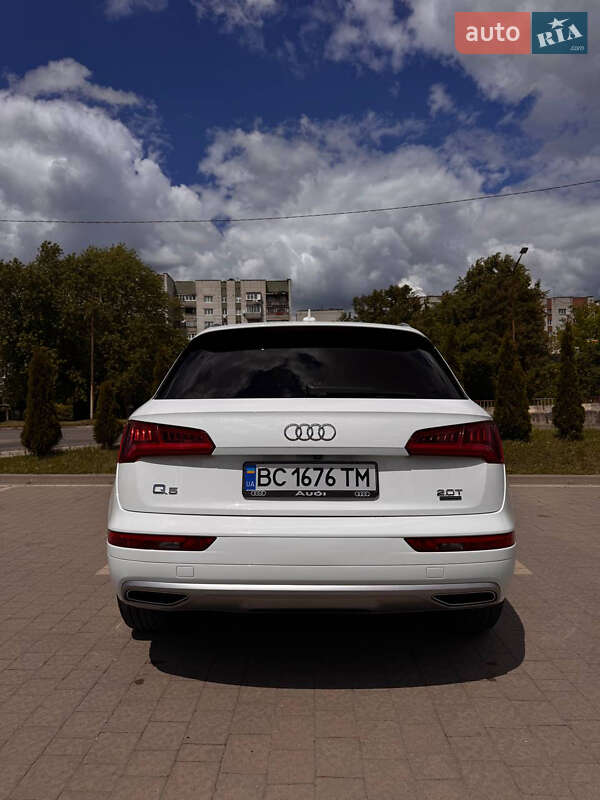Позашляховик / Кросовер Audi Q5 2018 в Дрогобичі