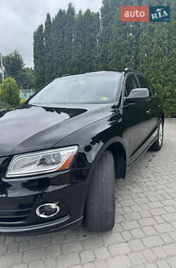 Внедорожник / Кроссовер Audi Q5 2015 в 