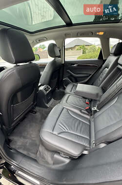 Внедорожник / Кроссовер Audi Q5 2015 в 