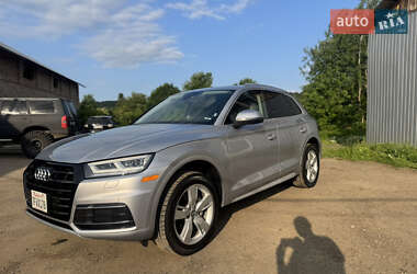 Внедорожник / Кроссовер Audi Q5 2018 в 