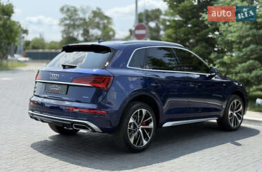 Внедорожник / Кроссовер Audi Q5 2023 в 