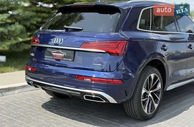 Внедорожник / Кроссовер Audi Q5 2023 в 