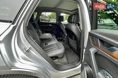 Внедорожник / Кроссовер Audi Q5 2022 в 