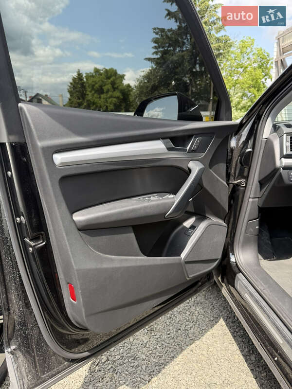 Внедорожник / Кроссовер Audi Q5 2019 в Луцке