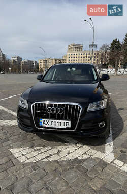 Внедорожник / Кроссовер Audi Q5 2015 в 