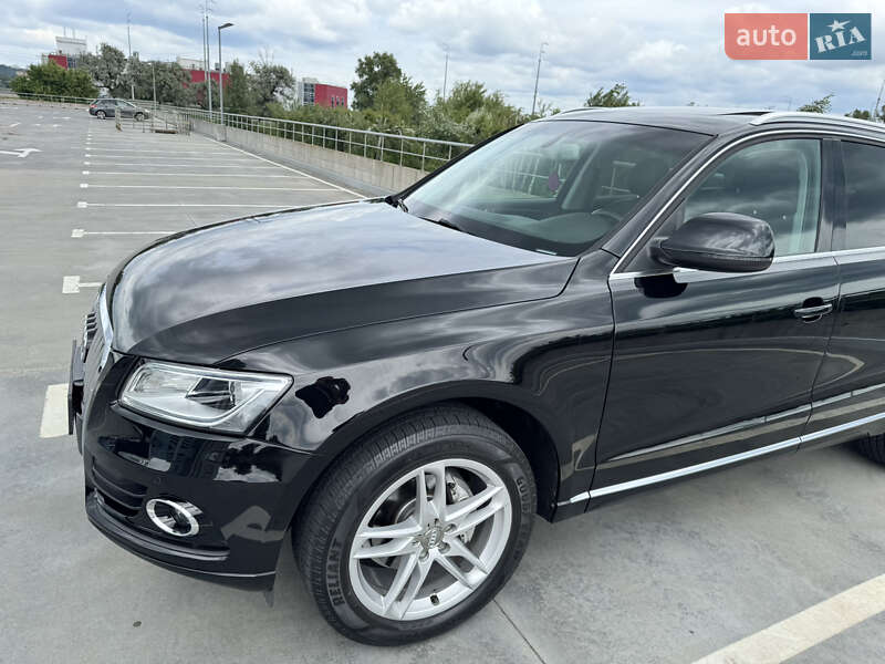 Внедорожник / Кроссовер Audi Q5 2014 в Киеве