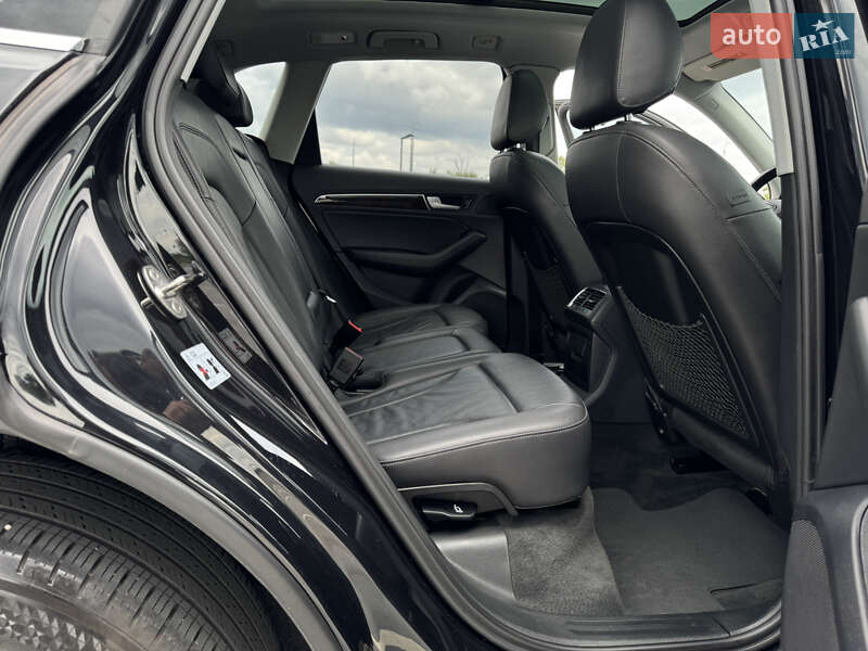 Внедорожник / Кроссовер Audi Q5 2014 в Киеве