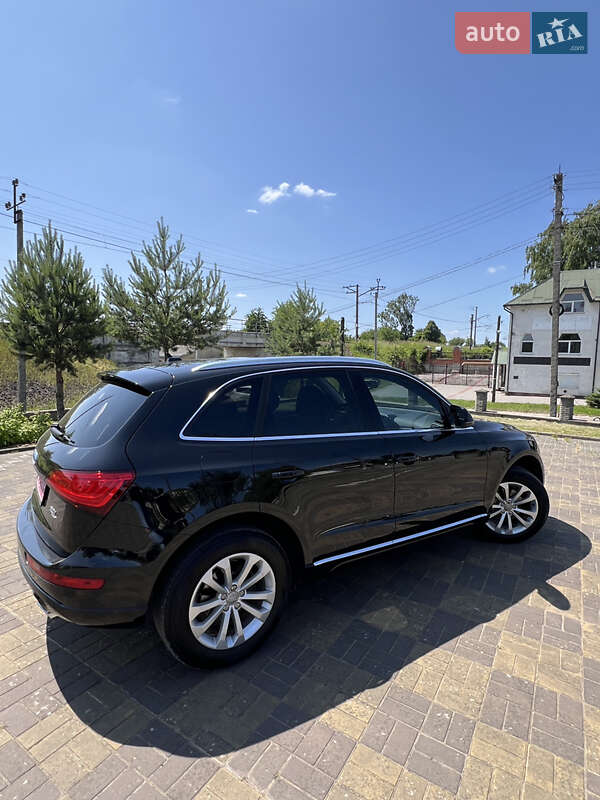 Внедорожник / Кроссовер Audi Q5 2014 в Самборе