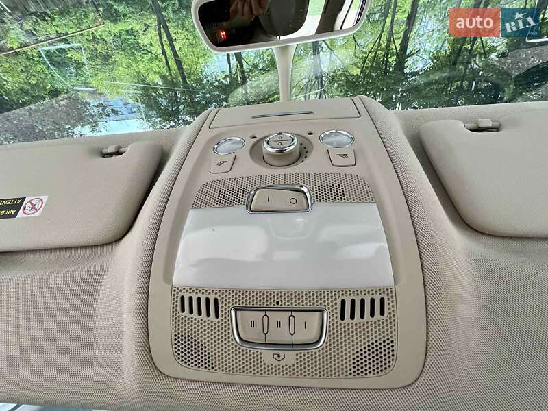 Внедорожник / Кроссовер Audi Q5 2009 в Днепре