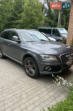 Позашляховик / Кросовер Audi Q5 2016 в Києві