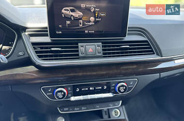 Внедорожник / Кроссовер Audi Q5 2019 в 