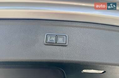 Внедорожник / Кроссовер Audi Q5 2018 в 