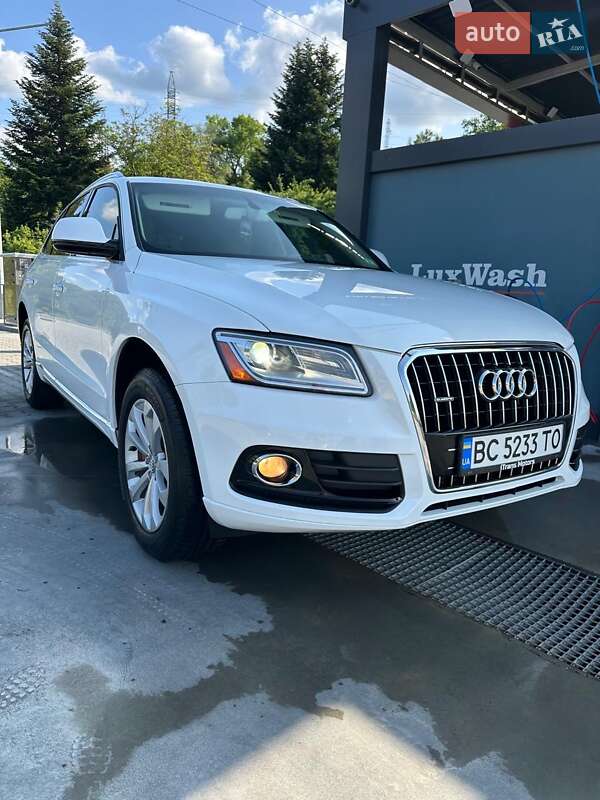 Внедорожник / Кроссовер Audi Q5 2015 в Самборе