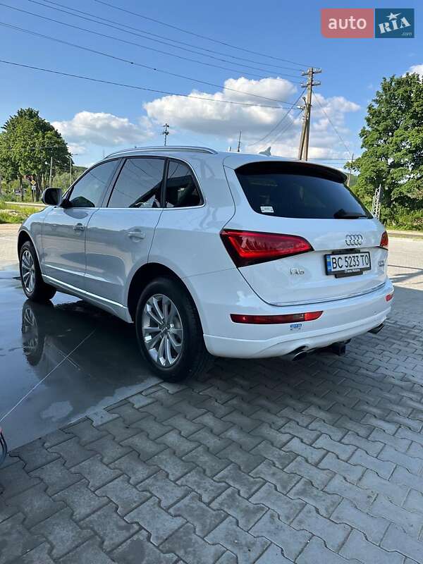 Внедорожник / Кроссовер Audi Q5 2015 в Самборе
