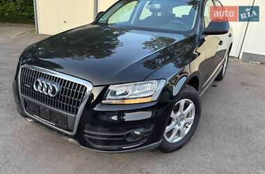 Внедорожник / Кроссовер Audi Q5 2010 в 