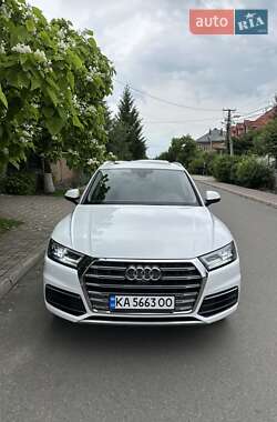 Внедорожник / Кроссовер Audi Q5 2018 в Киеве
