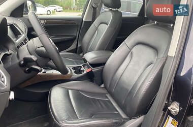Внедорожник / Кроссовер Audi Q5 2016 в 