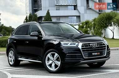 Внедорожник / Кроссовер Audi Q5 2018 в 