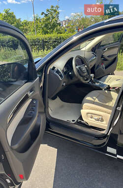 Внедорожник / Кроссовер Audi Q5 2013 в 