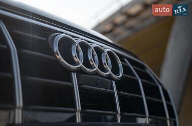 Внедорожник / Кроссовер Audi Q5 2021 в 