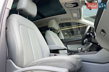 Внедорожник / Кроссовер Audi Q5 2021 в 