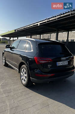 Внедорожник / Кроссовер Audi Q5 2010 в 