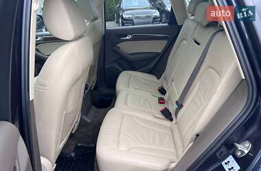 Внедорожник / Кроссовер Audi Q5 2016 в 