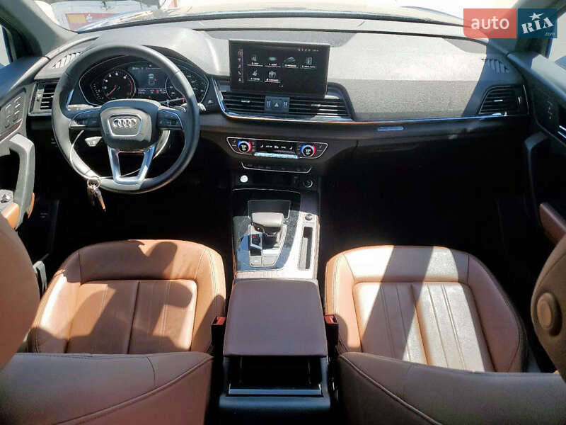 Внедорожник / Кроссовер Audi Q5 2023 в Киеве