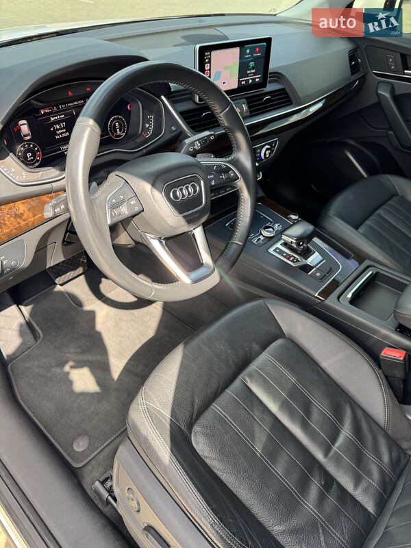 Внедорожник / Кроссовер Audi Q5 2018 в Львове
