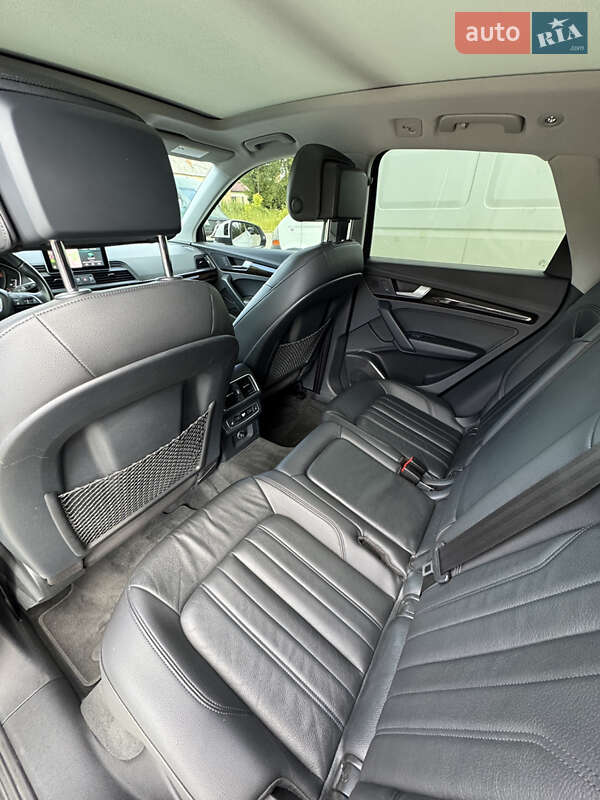 Внедорожник / Кроссовер Audi Q5 2018 в Львове