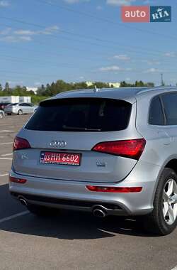 Внедорожник / Кроссовер Audi Q5 2016 в 